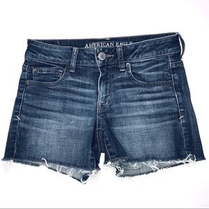 AMERICAN EAGLE OUTFITTERS Super strech Shortie frayed Sailorcore Jean short 4